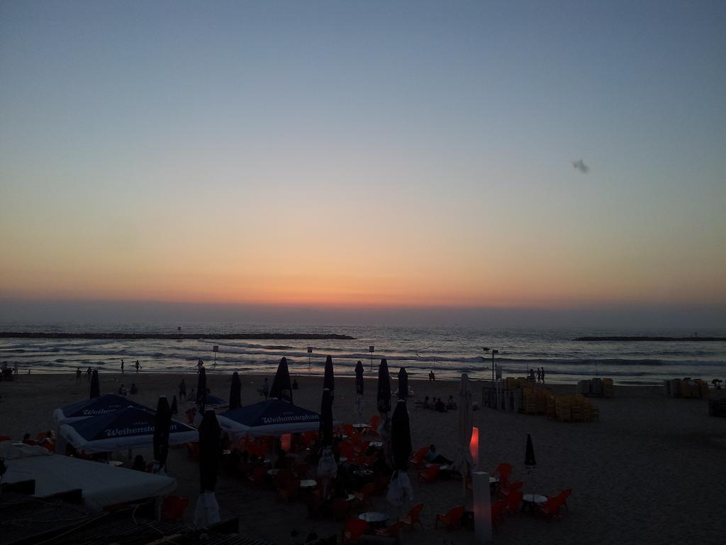 Lenis Hotel Tel Aviv Bagian luar foto