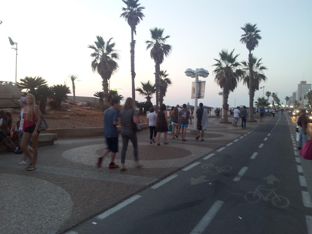 Lenis Hotel Tel Aviv Bagian luar foto