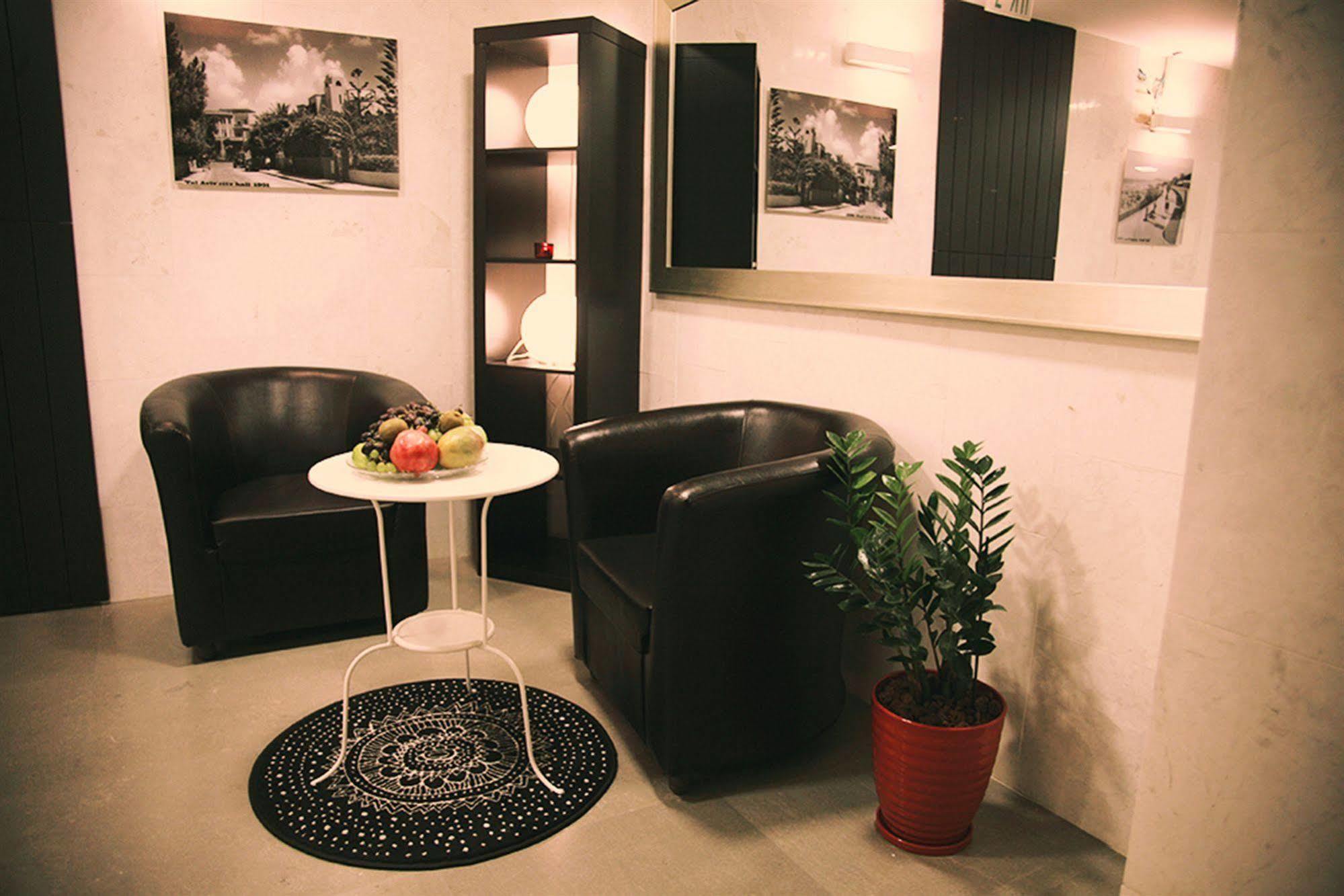 Lenis Hotel Tel Aviv Bagian luar foto