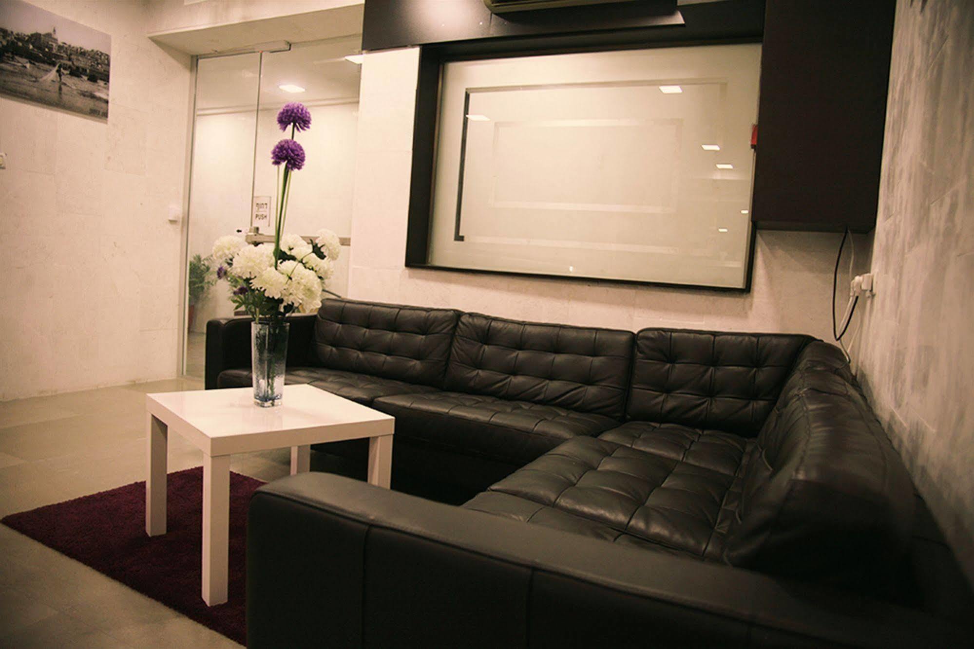Lenis Hotel Tel Aviv Bagian luar foto