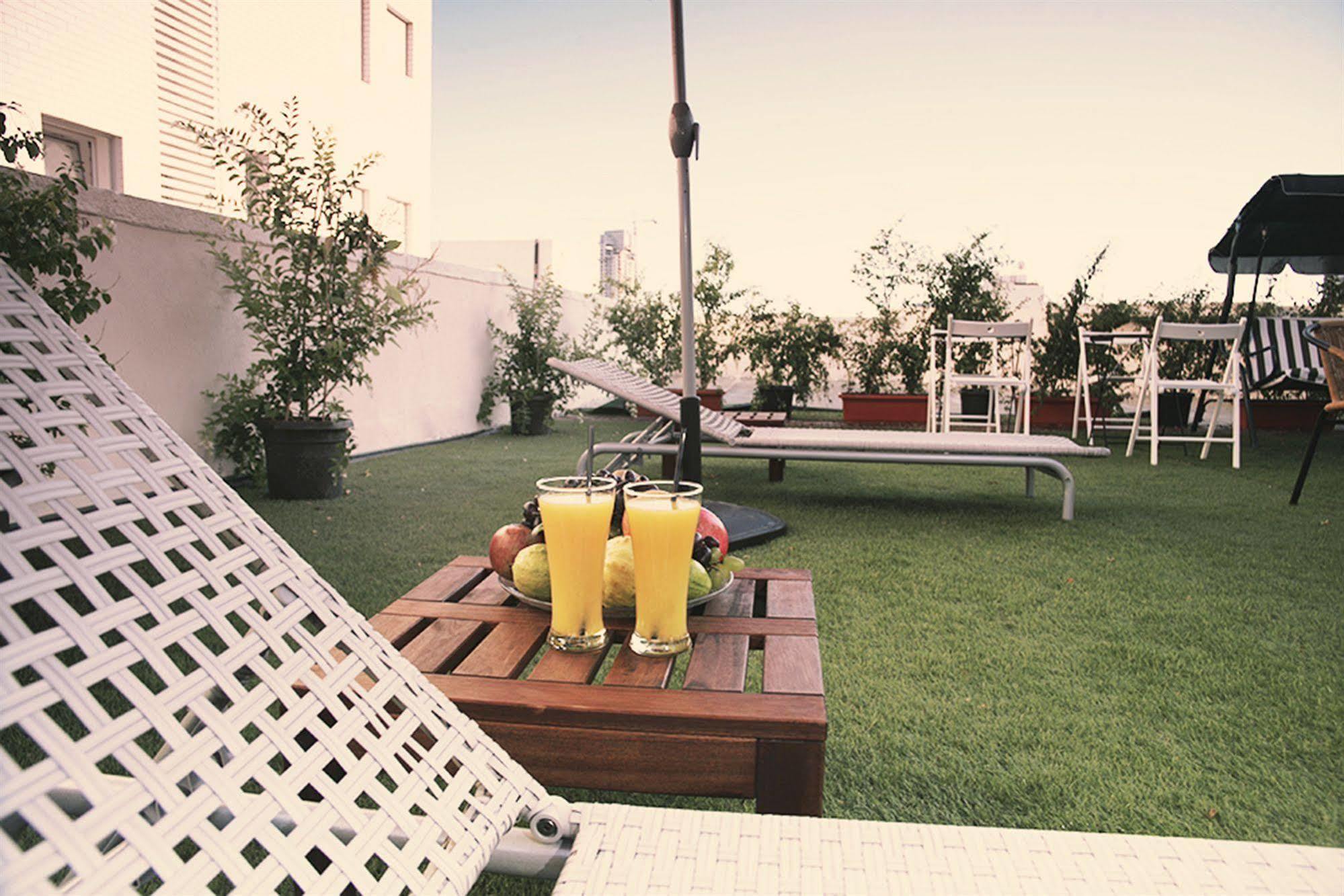 Lenis Hotel Tel Aviv Bagian luar foto