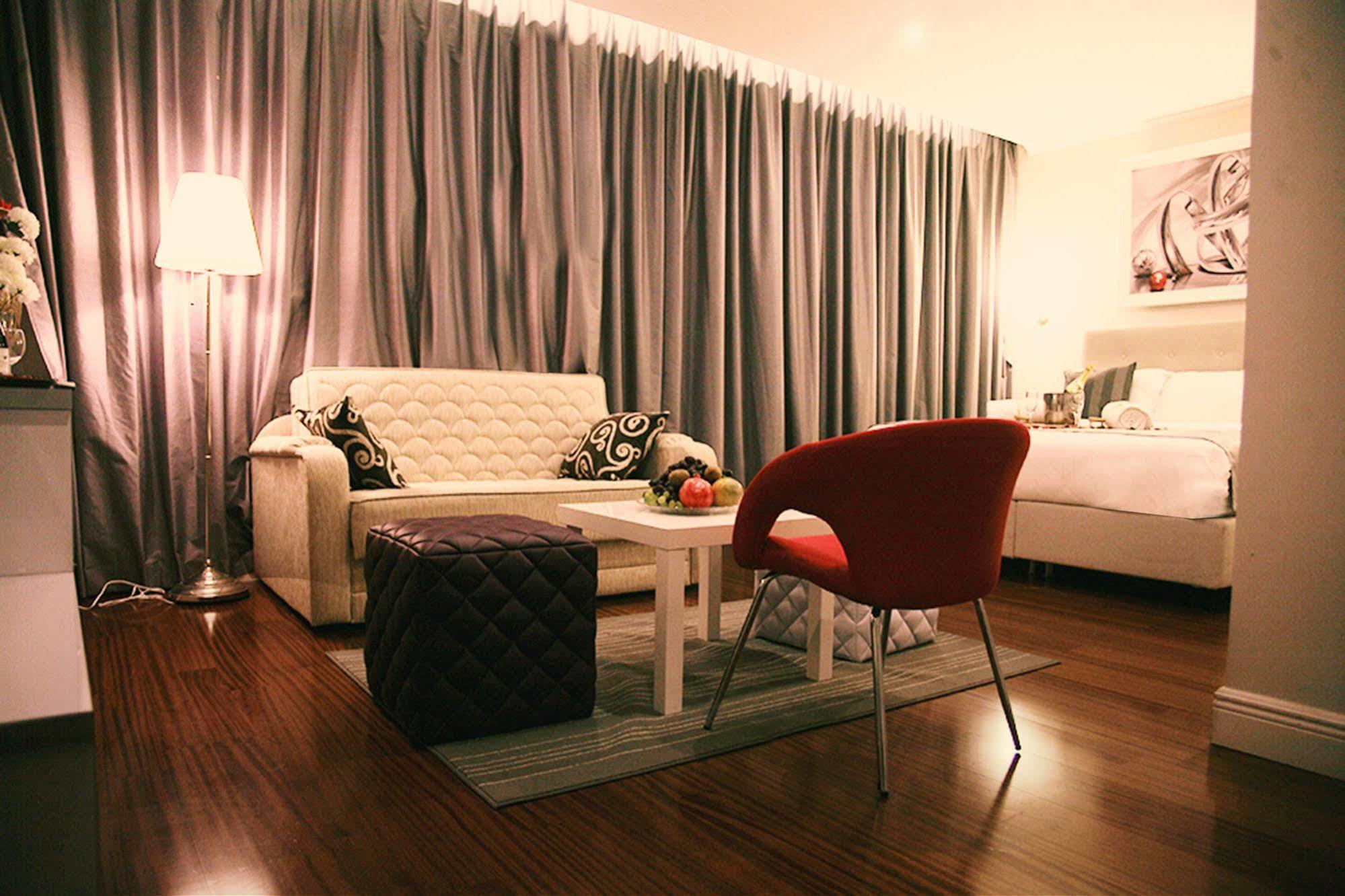 Lenis Hotel Tel Aviv Bagian luar foto